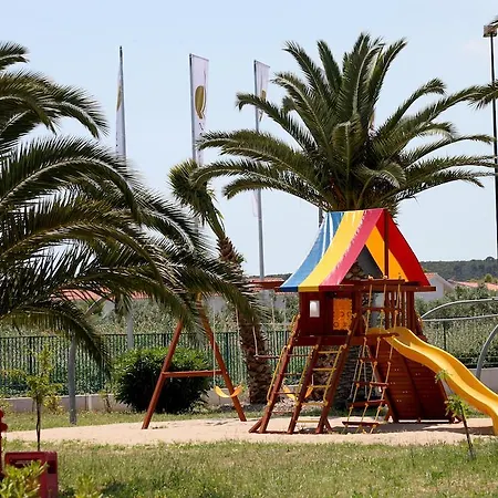 Sciali Hotel 4*